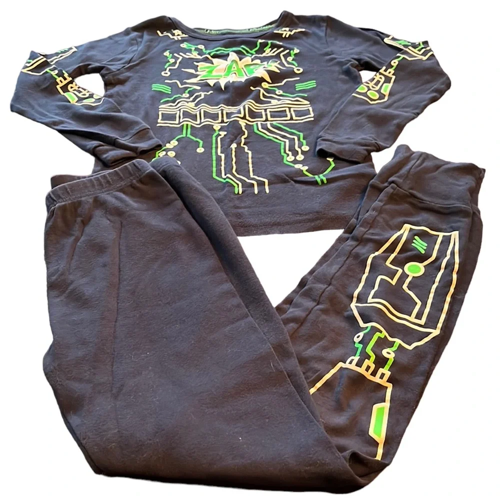 Oshkosh | Kid’s Glow-in-Dark Robot Pajama Set sz 10